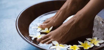 feet